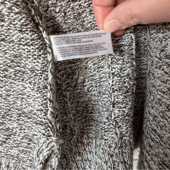 Madison Lilly Serra Cable Knit Cardigan Brown & Tan Size Small - Picture 5 of 8